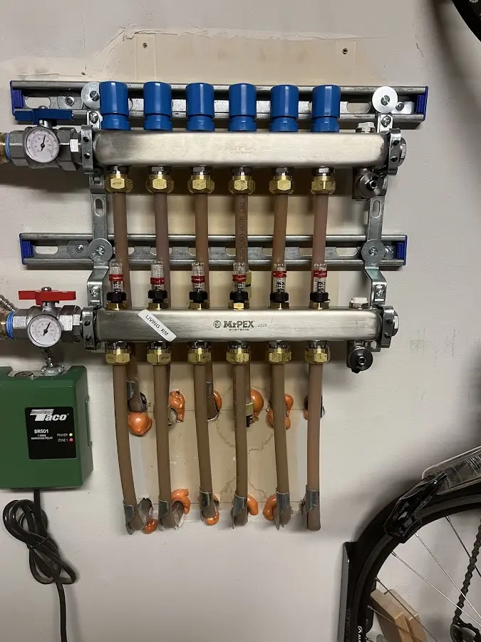 Plumber performing Gas Leak Detection at a residential property in Canyon